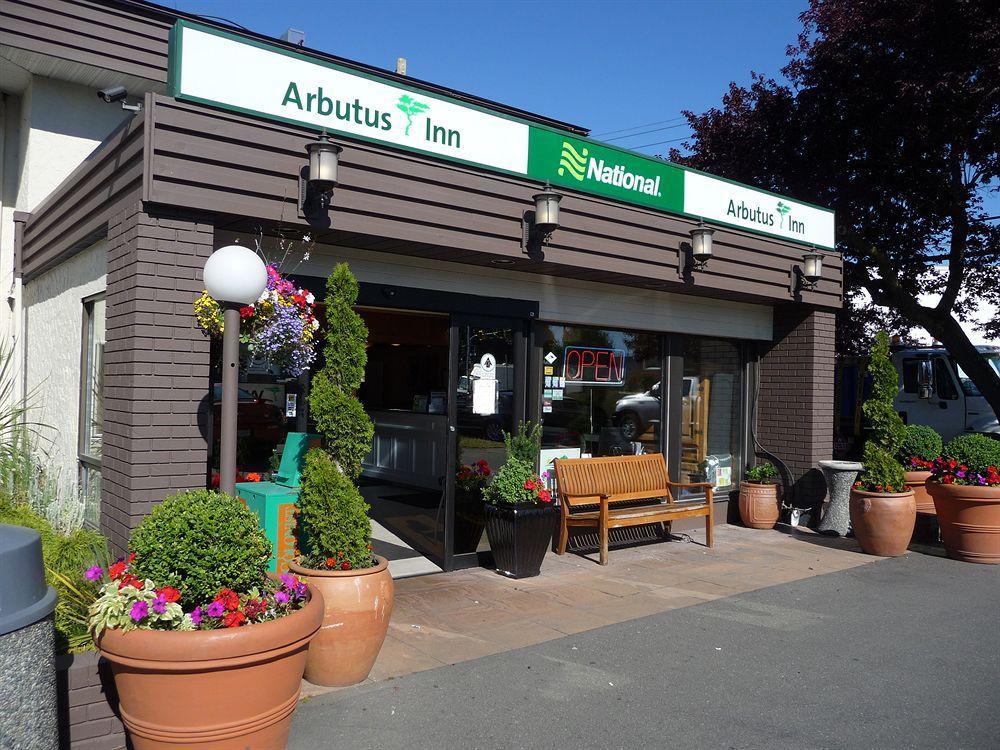 Arbutus Motel